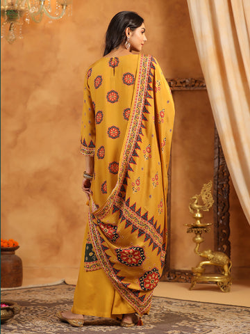 Printed Muslin Kurta With Pants & Dupatta