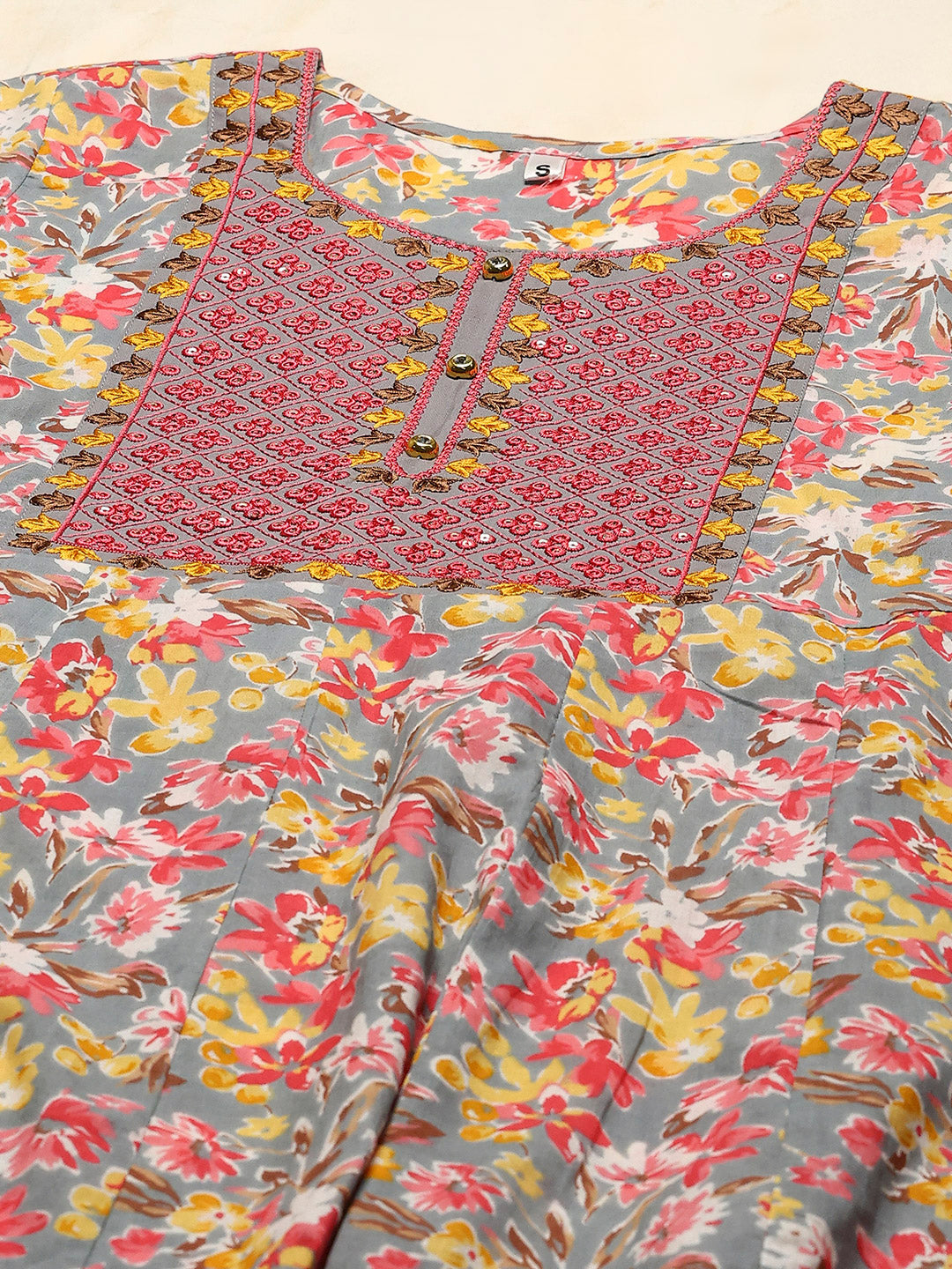 Yoke Embroidered Cotton Blend Kurta