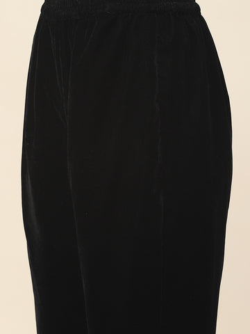 Zari Jaal Embroidery Velvet Short Kurta With Pants