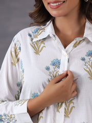 Floral Printed Cotton Blend  Kurta With Pants