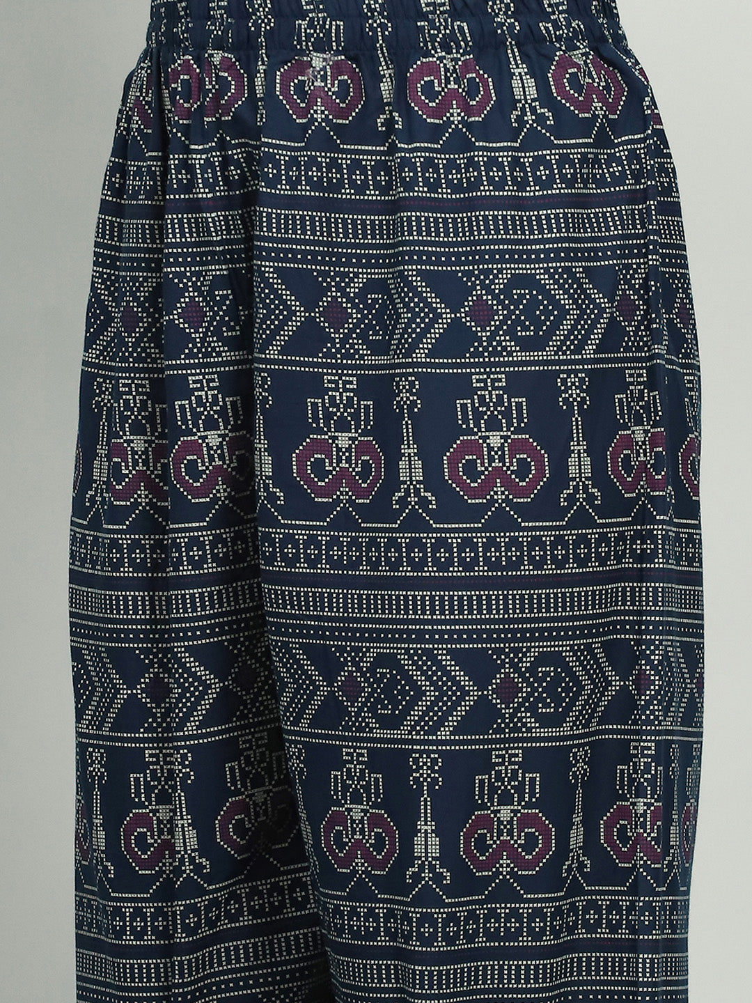 Plain Cotton Blend Kurta With Pants