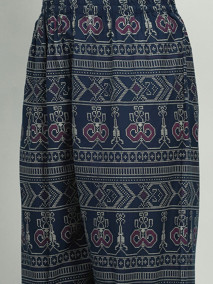 Plain Cotton Blend Kurta With Pants