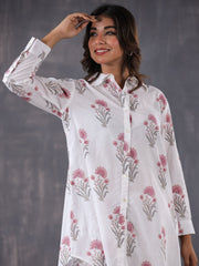 Floral Printed Cotton Blend  Kurta With Pants