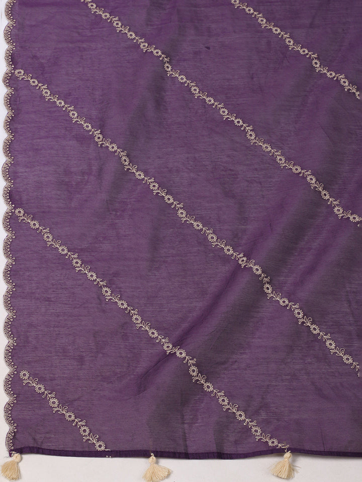 Embroidered Chanderi Kurta With Pant &amp; Dupatta