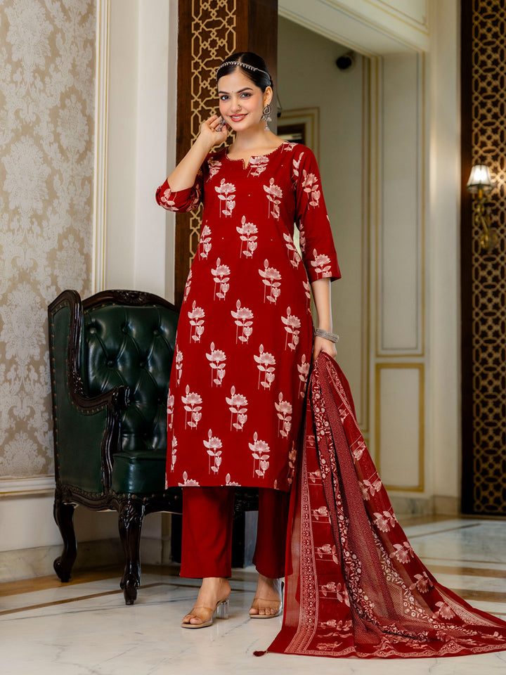 Red Printed Cotton Blend Round Neck Suit Set