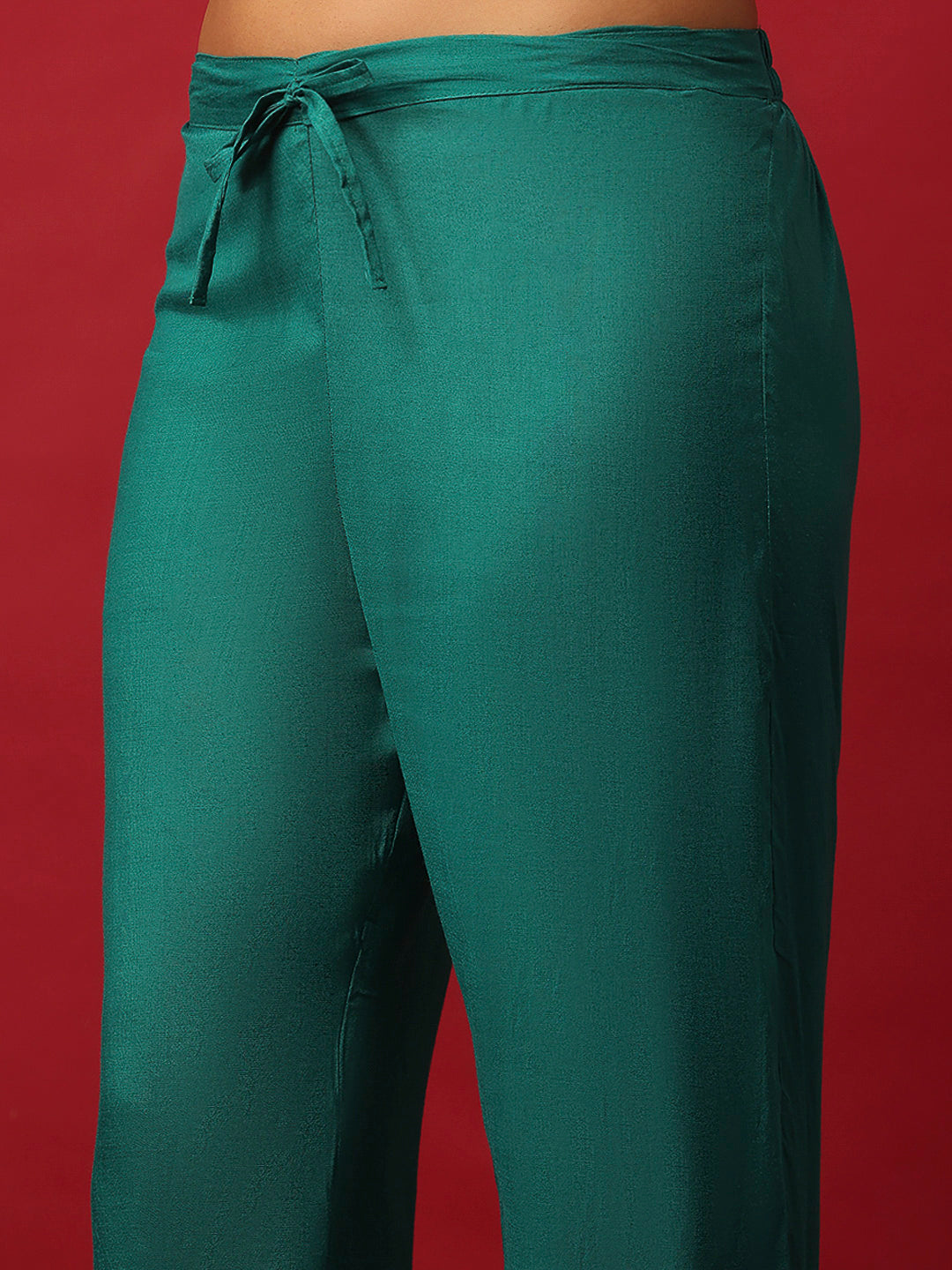 Embroidered Muslin Kurta With Pant &amp; Dupatta