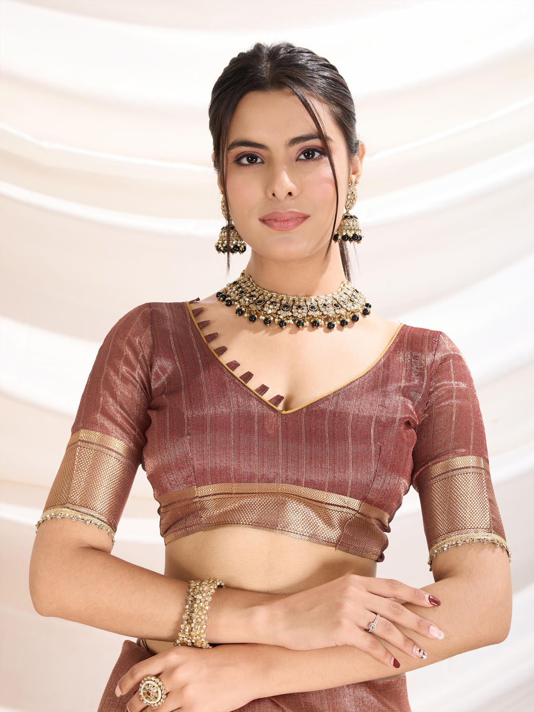 Woven Design Linen Blend Saree