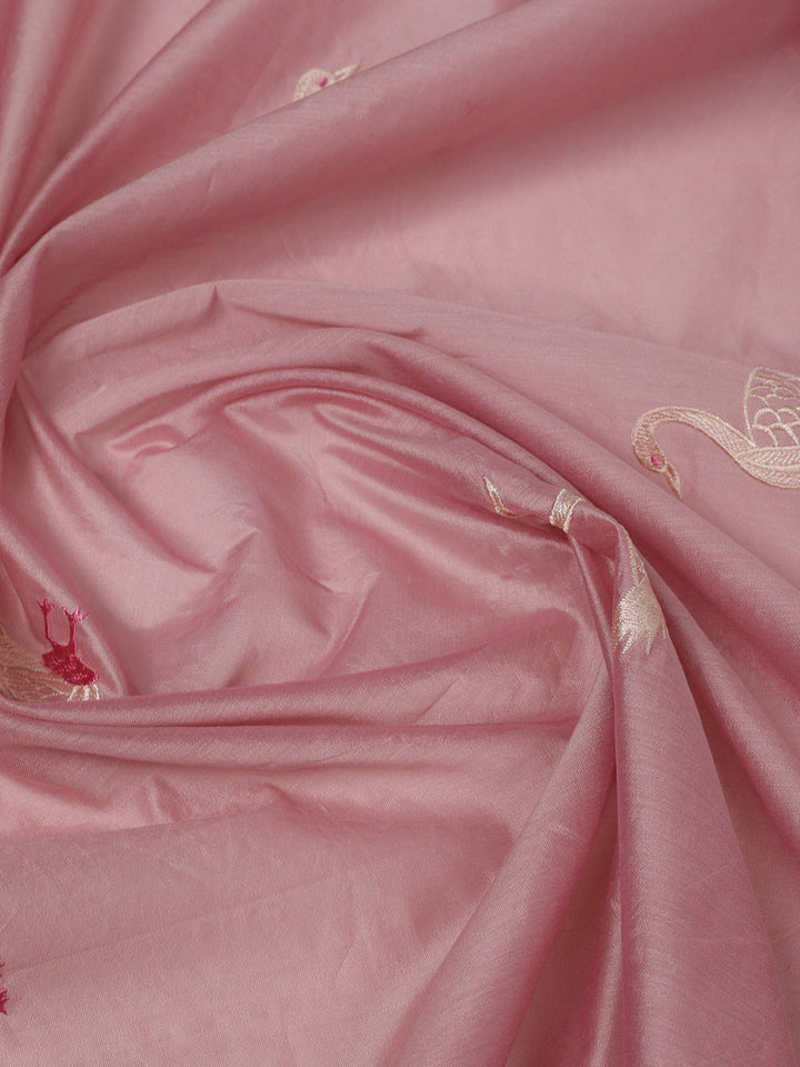 Embroidered Chanderi Kurta With Pant &amp; Dupatta