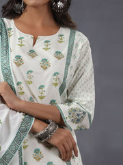 Digital Floral Printed Cotton Blend Kurta With Pants & Dupatta