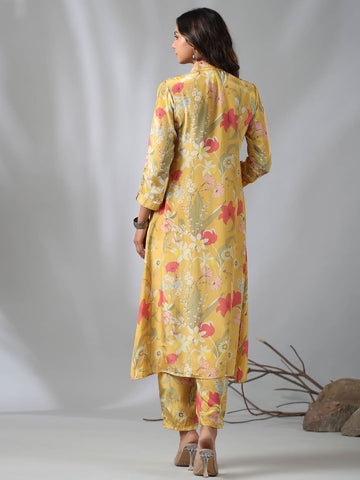 Floral Printed Crepe Kurta With Pants