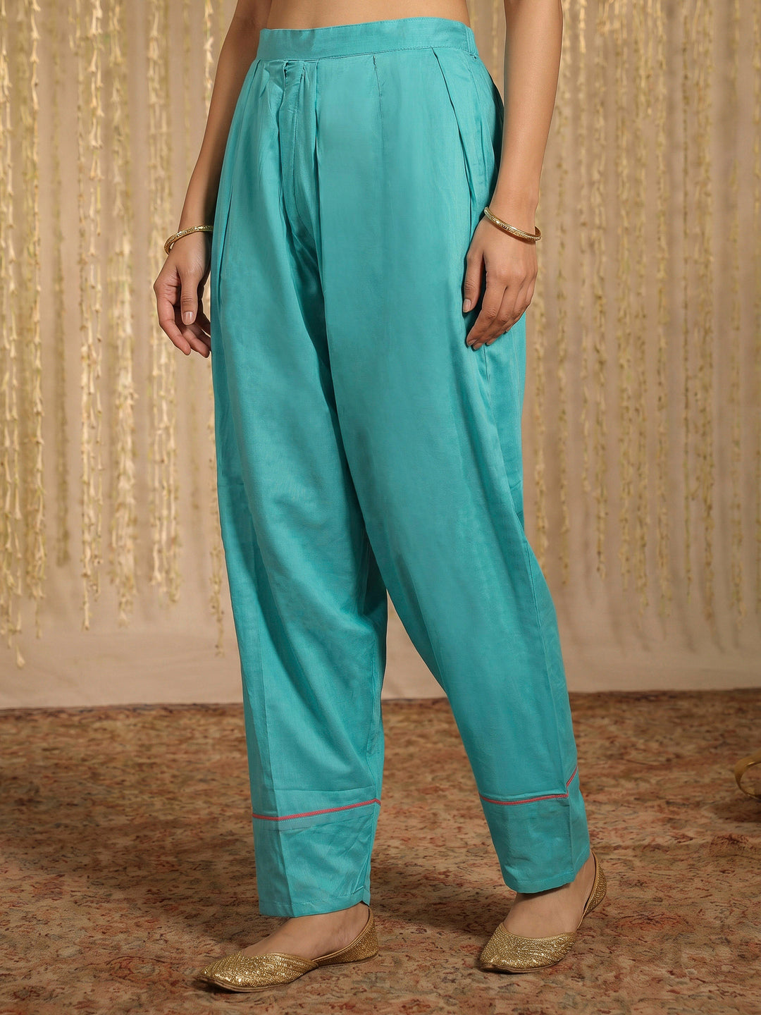 Firozee Lace-Work Cotton Blend Kurta Set