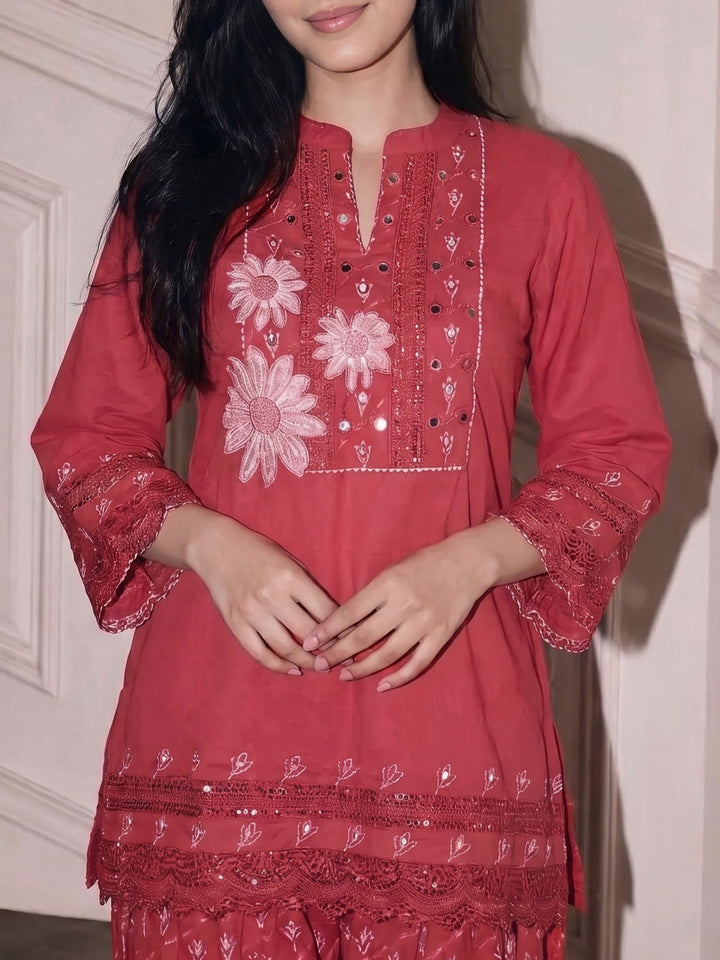Hot Pink Embroidered Cotton Blend Kurta With Pant &amp; Dupatta