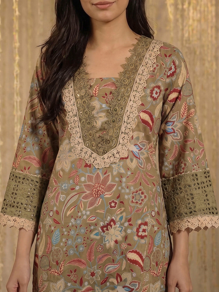 Green Lace Neck Cotton Blend Kurta With Pant &amp; Dupatta