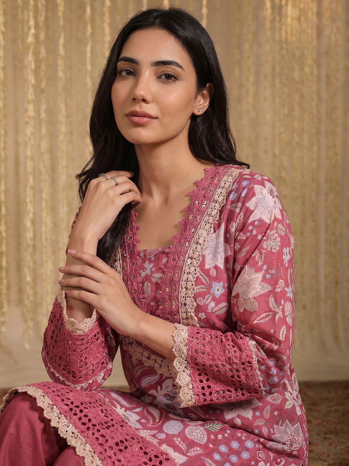 Onion Pink Lace Neck Cotton Blend Kurta With Pant &amp; Dupatta