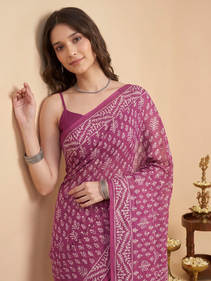 Purple Cotton Blend Printed Saree