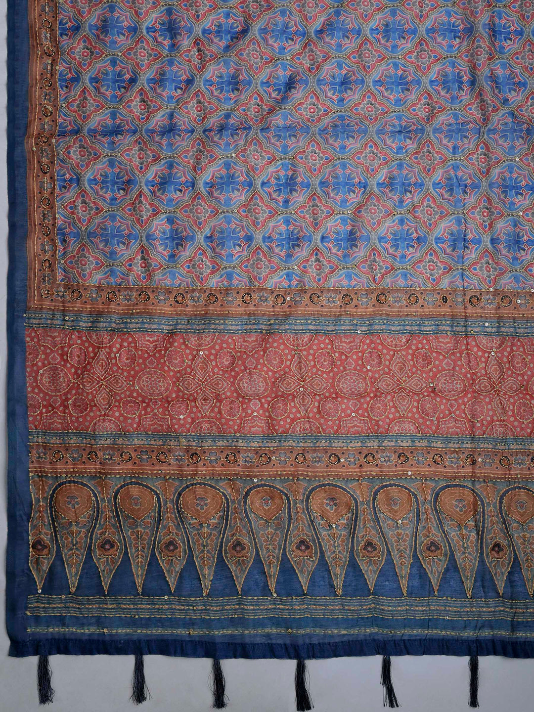 Blue Cotton Blend Printed Saree