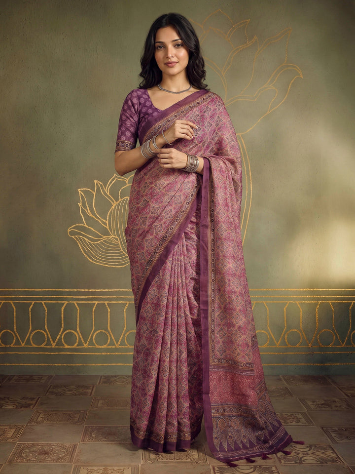 Pink Cotton Blend Printed Saree