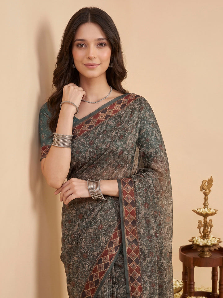 Green Cotton Blend Printed Saree