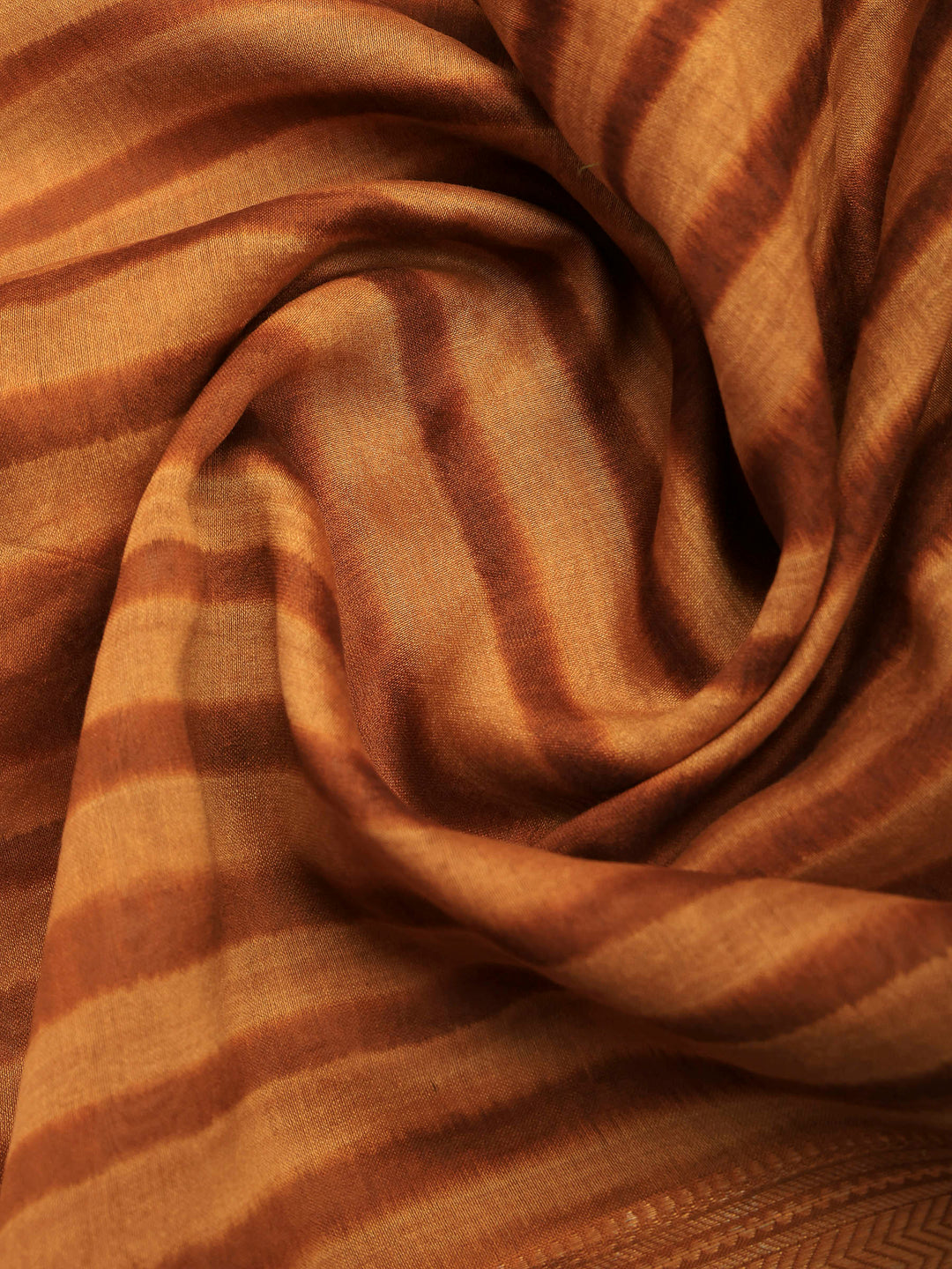 Mustard Cotton Blend Printed Saree
