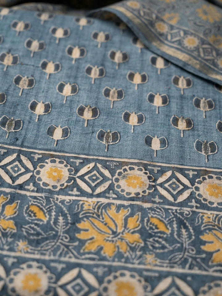 Grey Tussar Printed Unstitched Dress Material