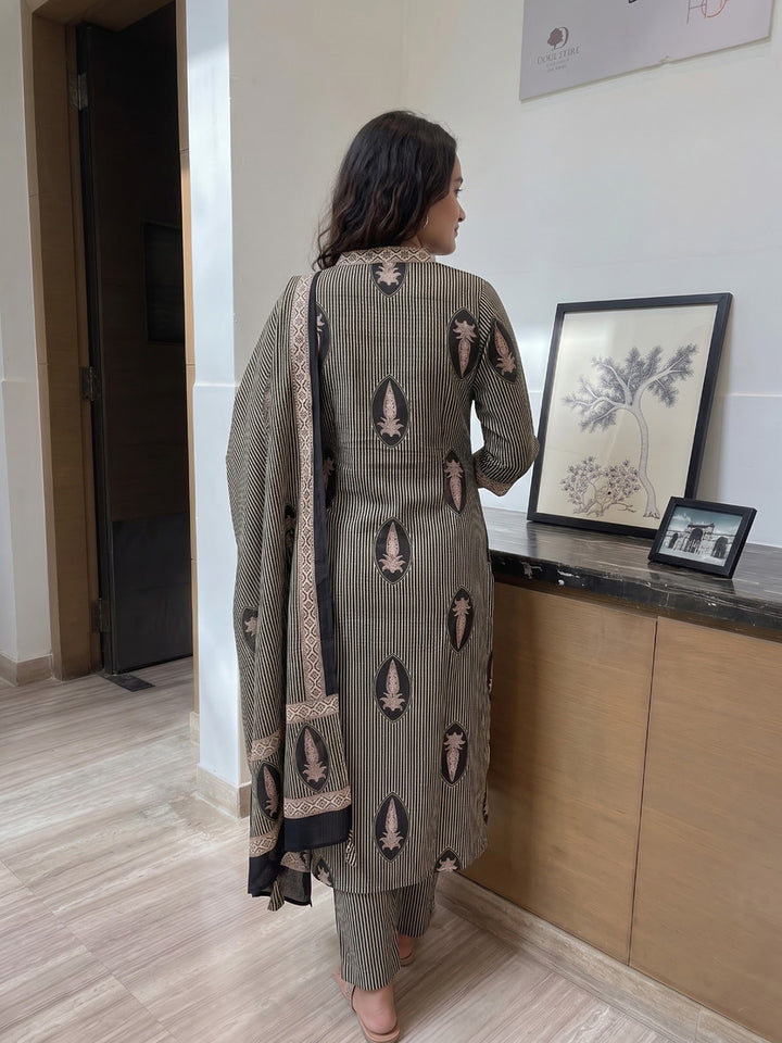 Black Printed Cotton Blend Kurta With Pant &amp; Dupatta