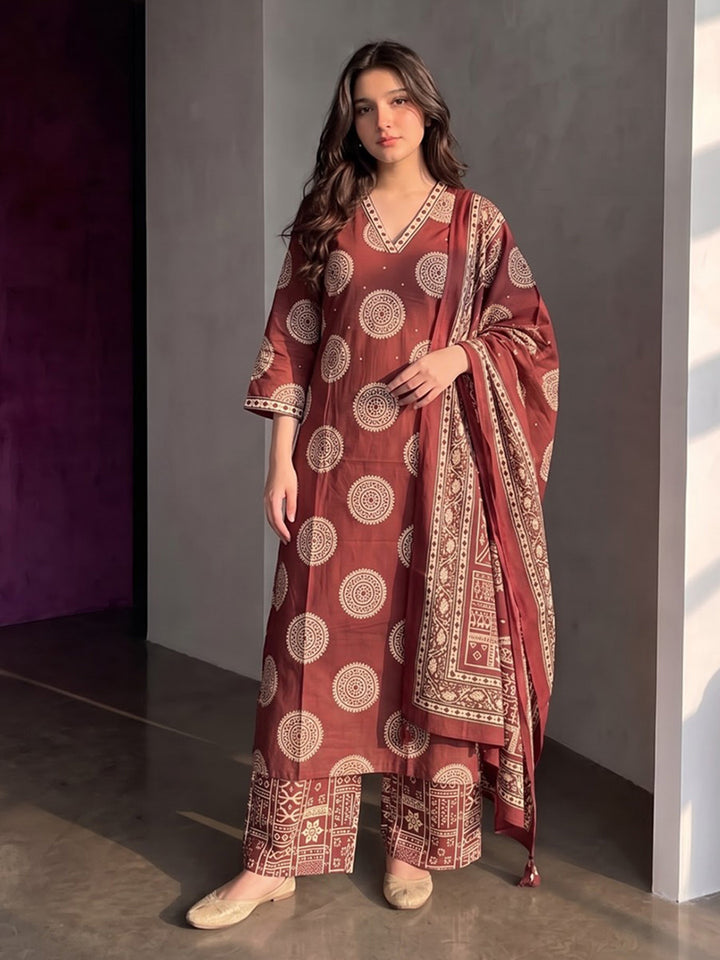 Maroon Printed Cotton Blend Kurta With Pant &amp; Dupatta