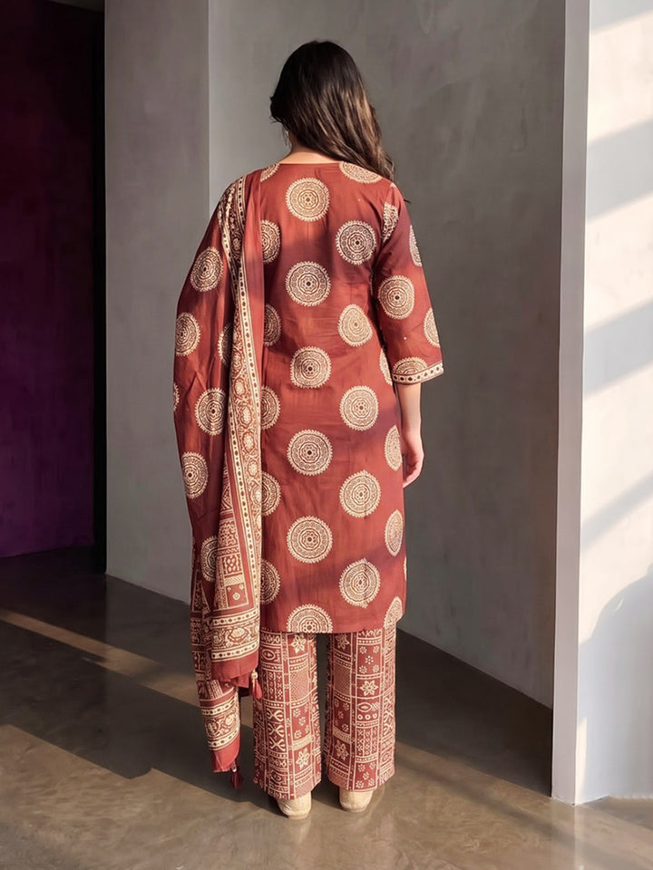 Maroon Printed Cotton Blend Kurta With Pant &amp; Dupatta