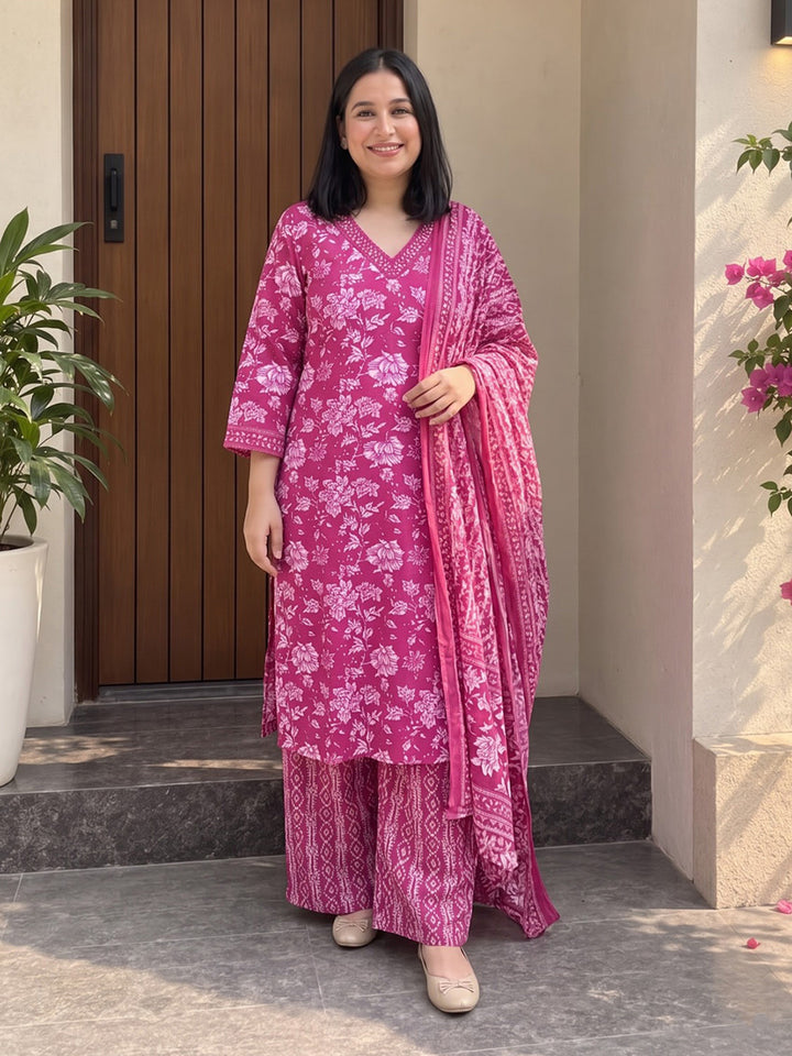 Pink Printed Cotton Blend Kurta With Pant &amp; Dupatta