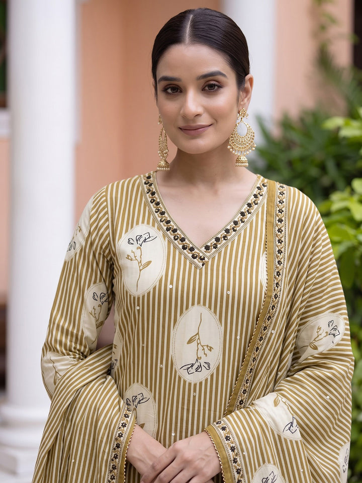 Yellow Printed Cotton Blend Kurta With Pant &amp; Dupatta