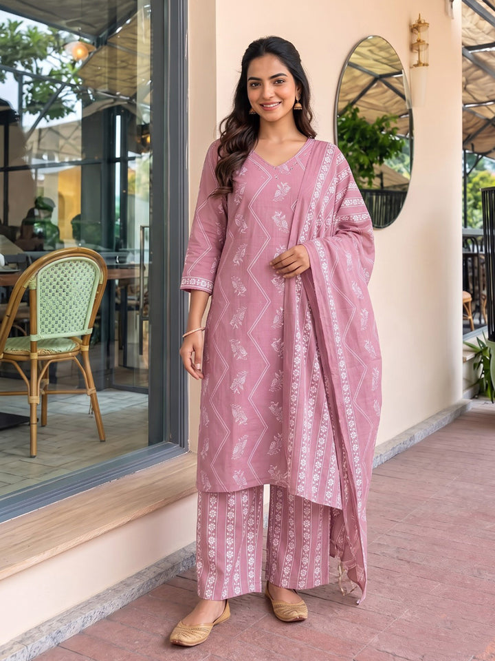 Pink Lt Printed Cotton Blend Kurta With Pant &amp; Dupatta