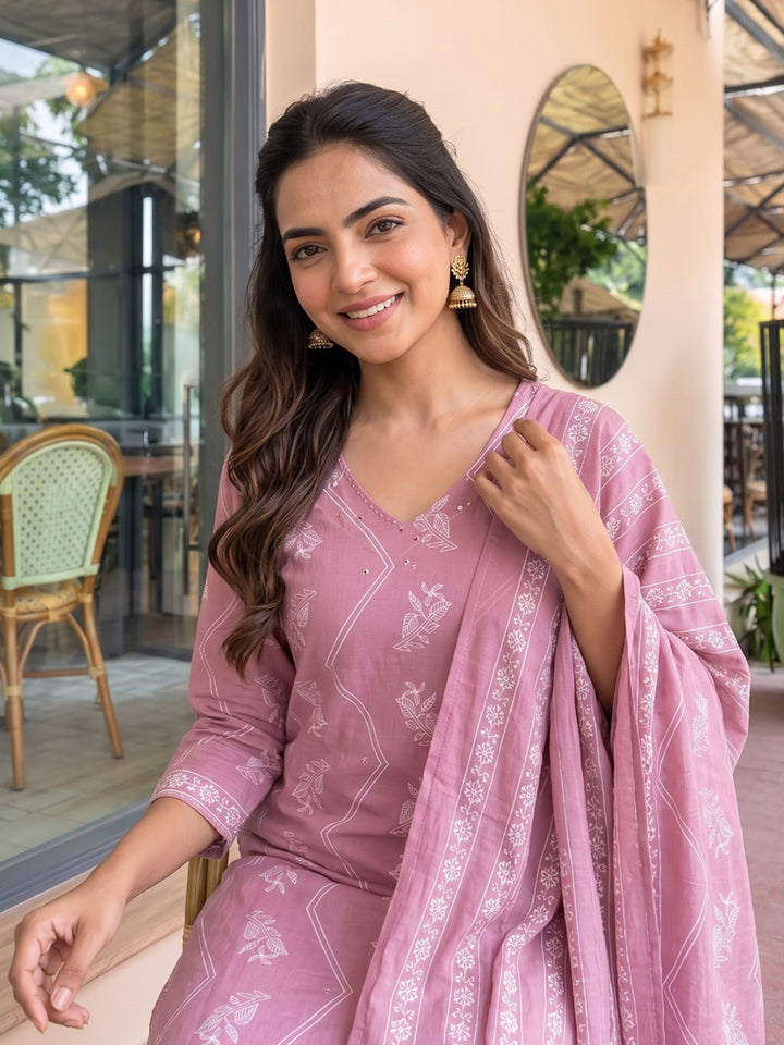 Pink Lt Printed Cotton Blend Kurta With Pant &amp; Dupatta