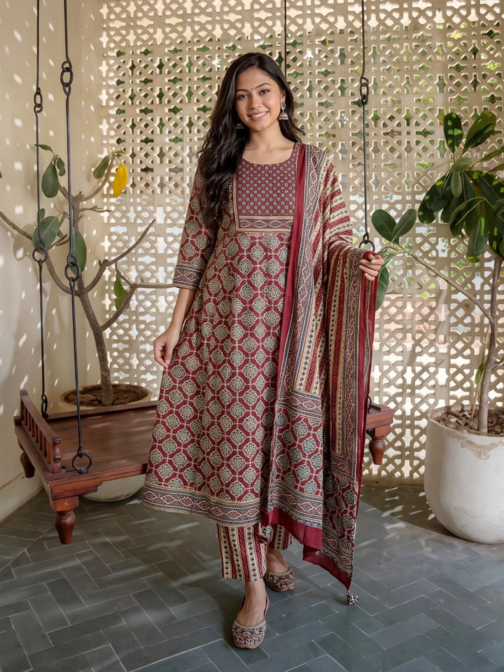 Maroon Printed Cotton Blend Kurta With Pant &amp; Dupatta