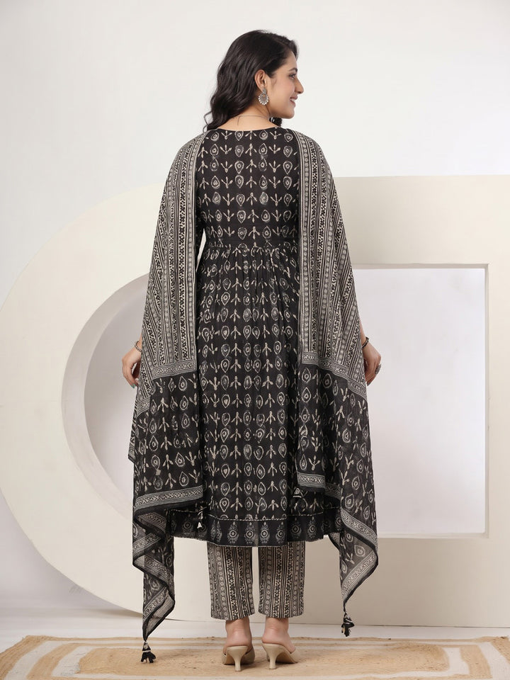 Black Printed Cotton Blend Kurta With Pant &amp; Dupatta