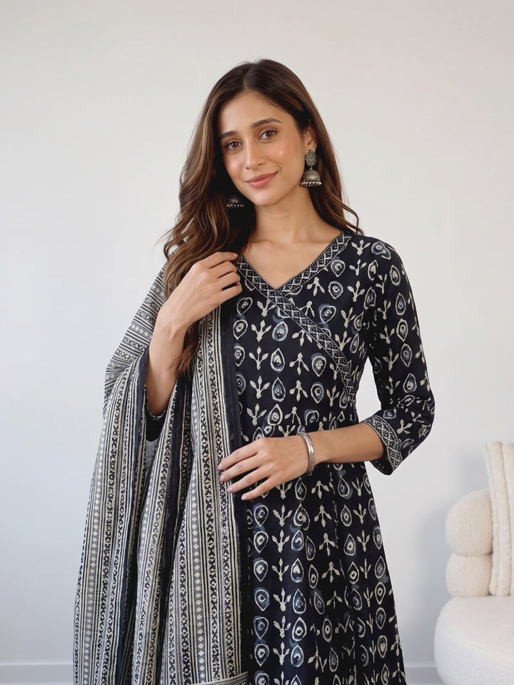 Navy Blue Printed Cotton Blend Kurta With Pant &amp; Dupatta