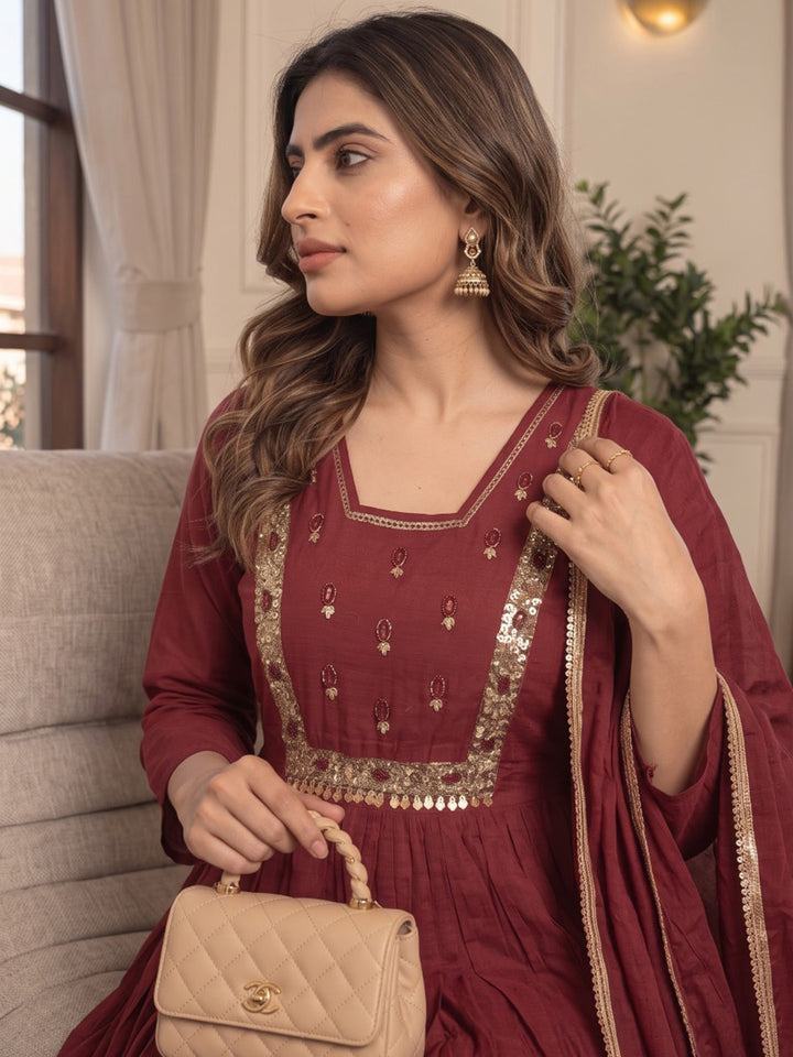Maroon Printed Cotton Blend Kurta With Pant &amp; Dupatta