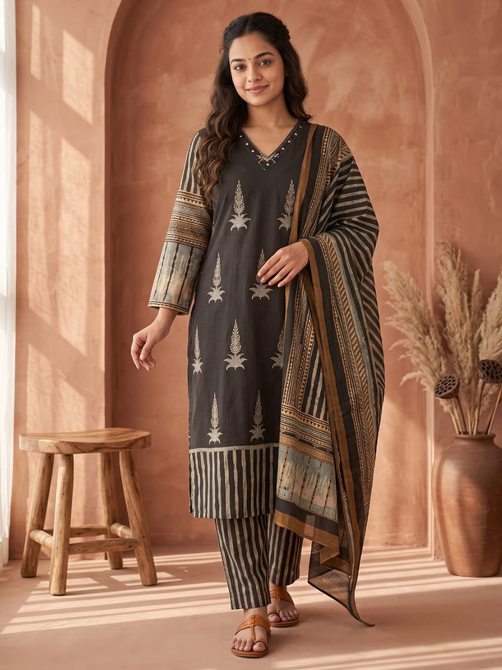 Black Embroidered Cotton Blend Kurta With Pant &amp; Dupatta