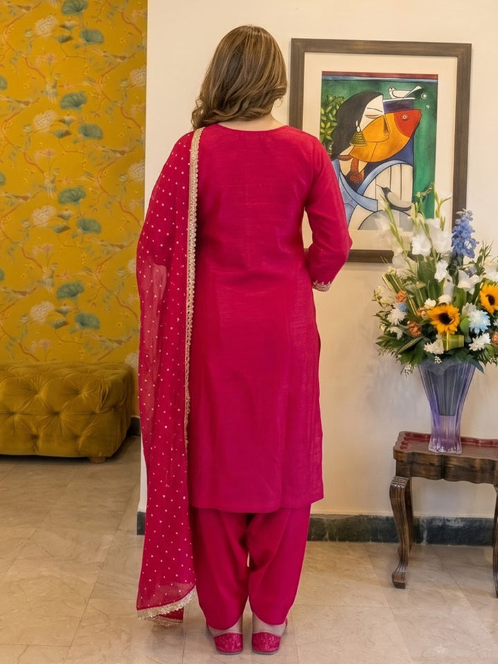 Red Printed Crepe Kurta With Pant &amp; Dupatta