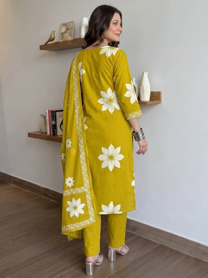 Yellow Printed Cotton Blend Kurta With Pant &amp; Dupatta