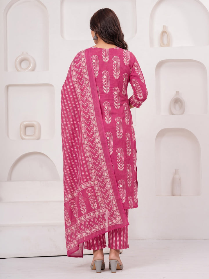 Pink Printed Cotton Blend Kurta With Pant &amp; Dupatta
