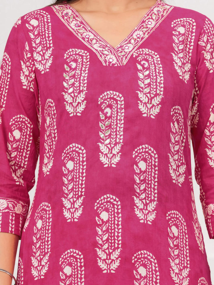 Pink Printed Cotton Blend Kurta With Pant &amp; Dupatta