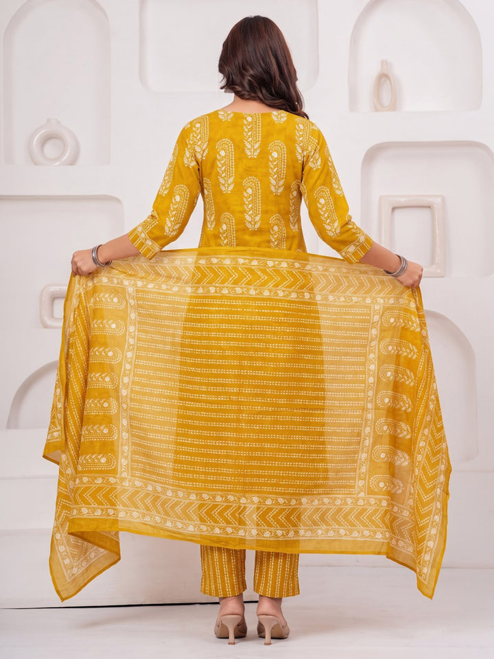 Yellow Printed Cotton Blend Kurta With Pant &amp; Dupatta