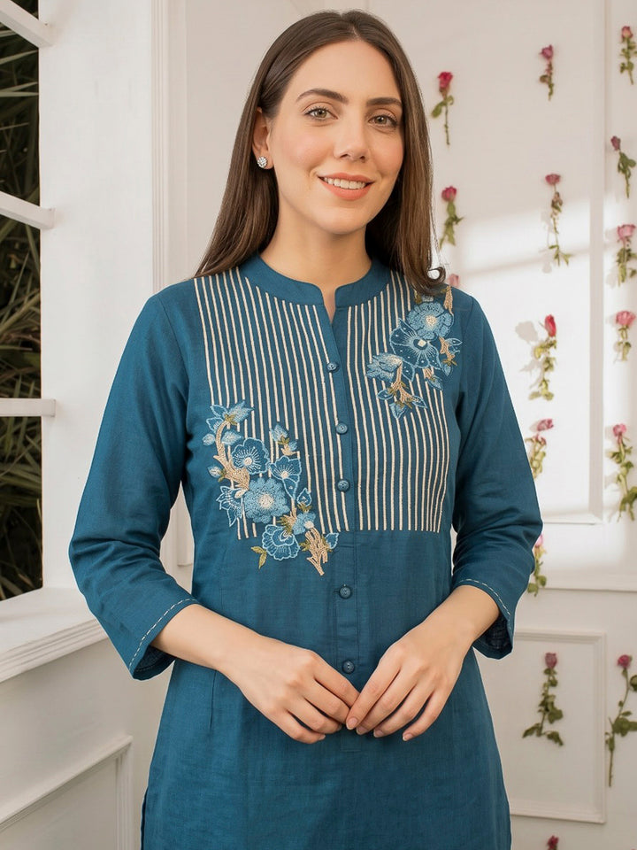Teal Blue Printed Cotton Blend Kurta Set