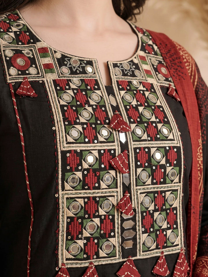 Black Printed Cotton Blend Kurta With Pant &amp; Dupatta