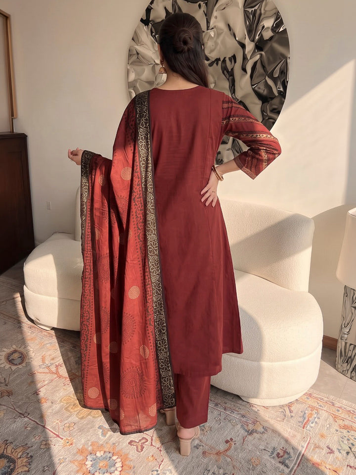Maroon Printed Cotton Blend Kurta With Pant &amp; Dupatta