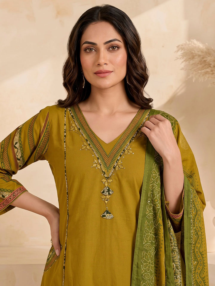 Mustard Printed Cotton Blend Kurta With Pant &amp; Dupatta