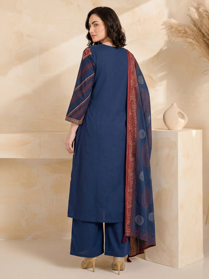 Teal Blue Printed Cotton Blend Kurta With Pant &amp; Dupatta