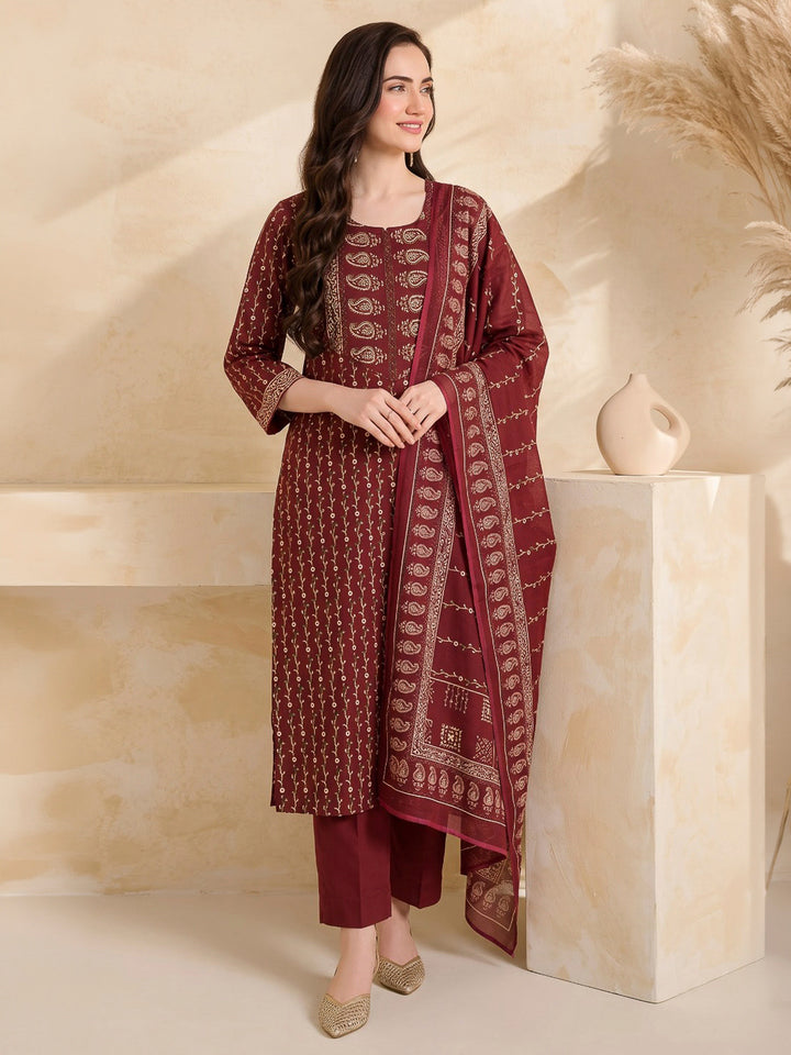 Red Printed Cotton Blend Kurta With Pant &amp; Dupatta