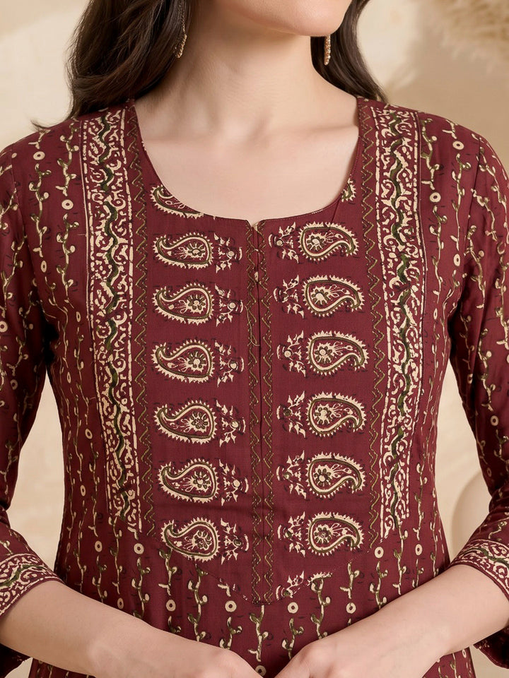 Red Printed Cotton Blend Kurta With Pant &amp; Dupatta