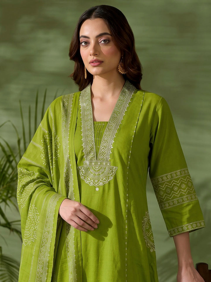 Green Printed Cotton Blend Kurta With Pant &amp; Dupatta