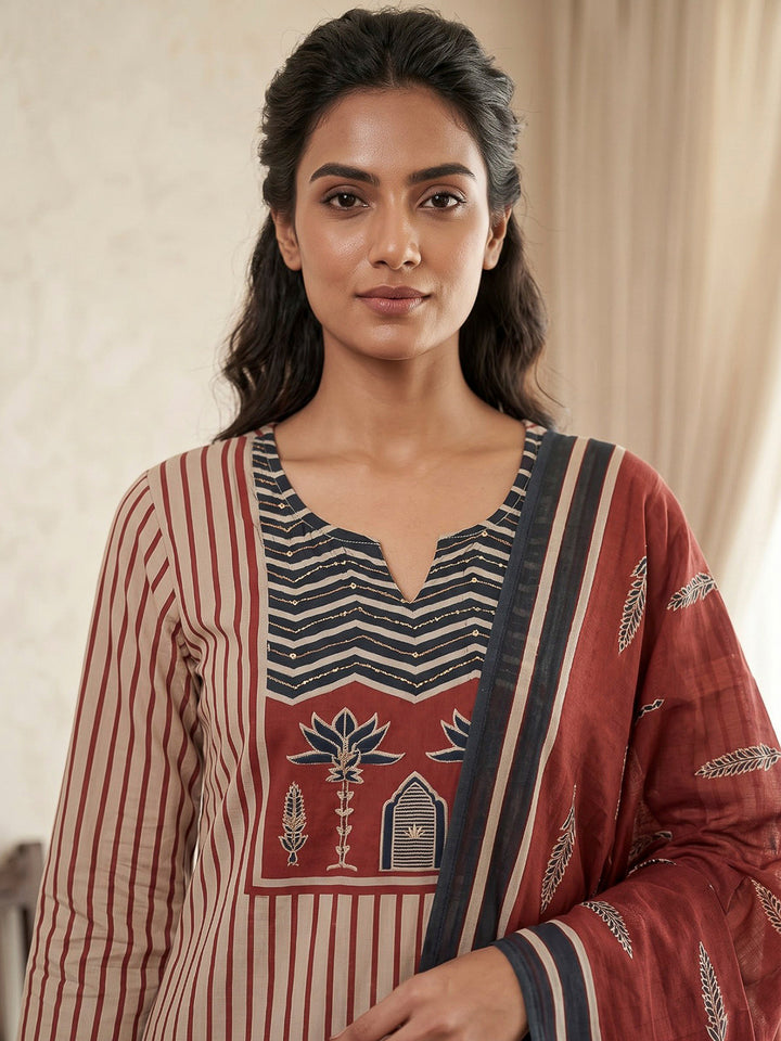 Maroon Printed Cotton Blend Kurta With Pant &amp; Dupatta